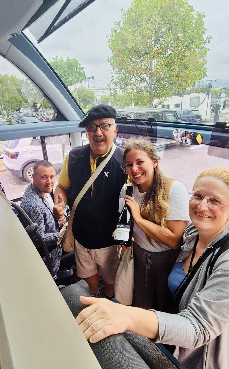 WhatsApp Image 2025 12 09 a 23.26.04 0e03382a